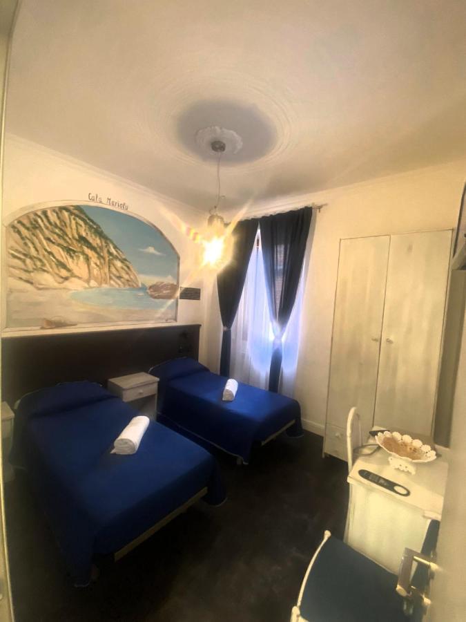 Golfo Di Orosei Rooms Roma Exterior foto